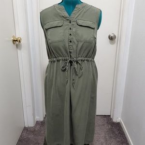 Maternity Dress Size M